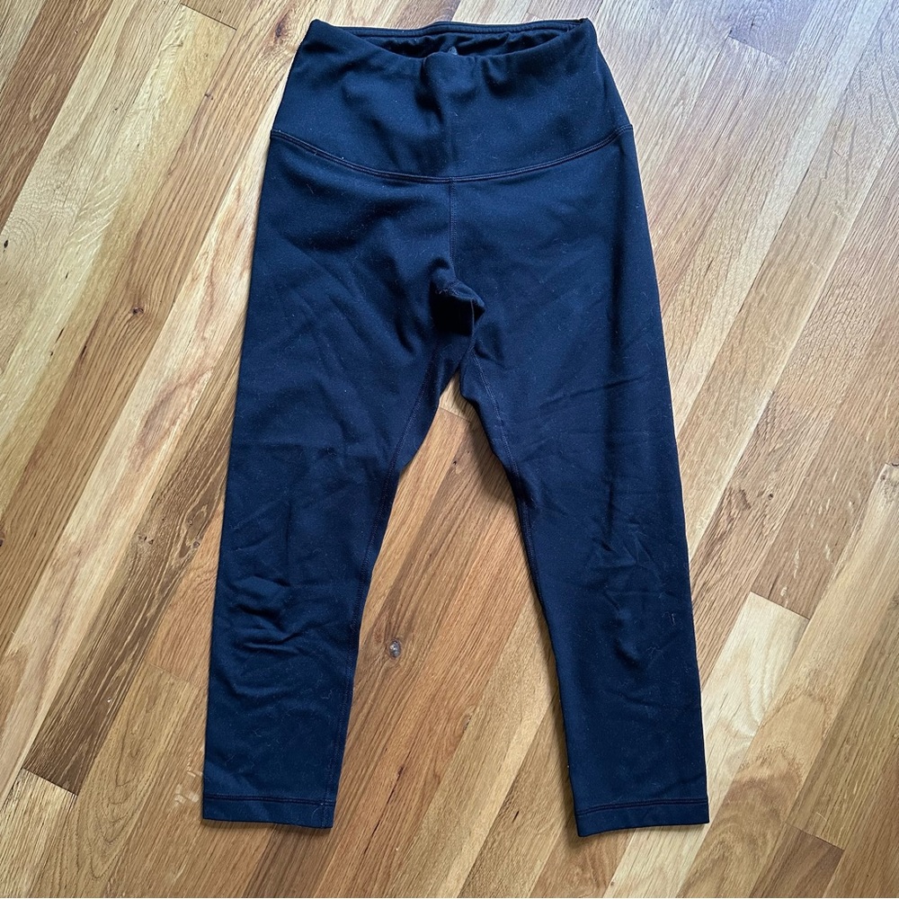 Yogalicious black capri leggings